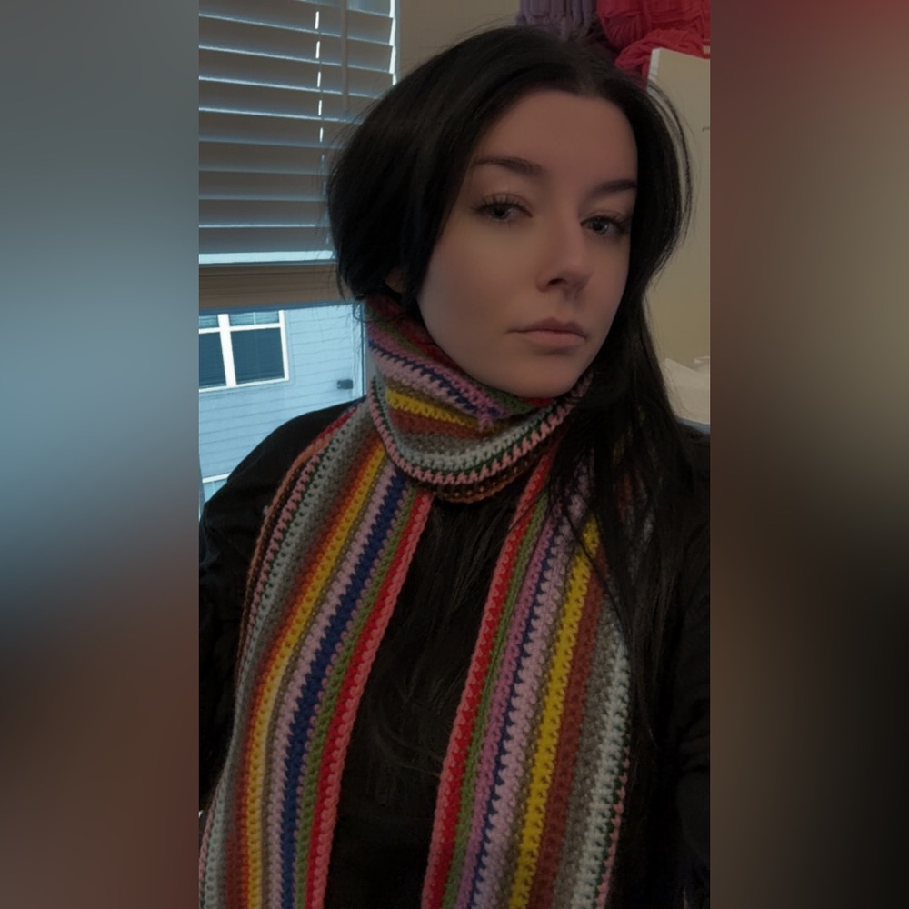 Handmade Scarf - Picture 3 of 4